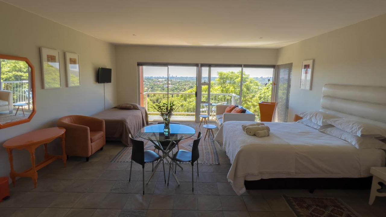 Orangerie Guest House Joanesburgo Exterior foto