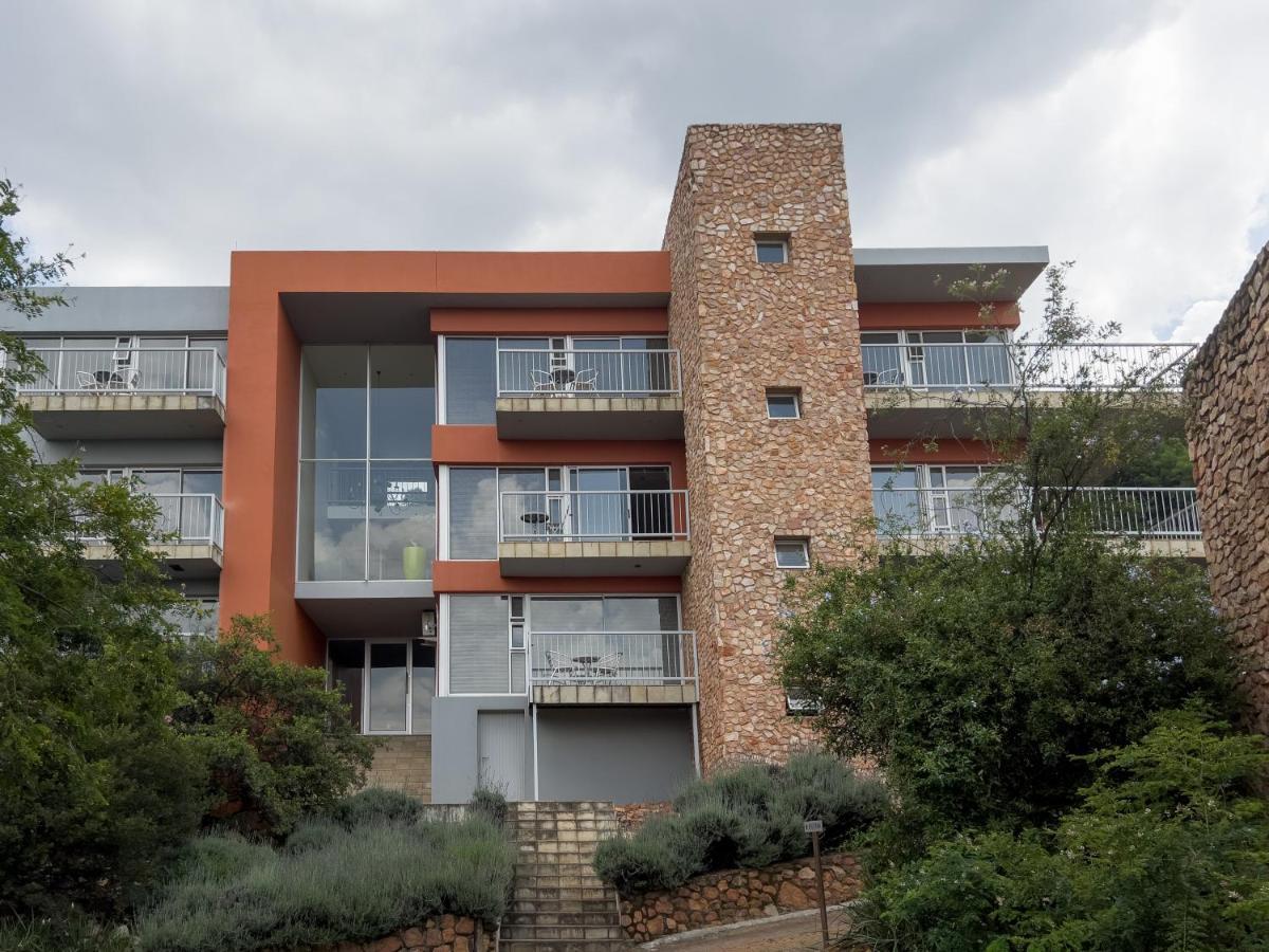 Orangerie Guest House Joanesburgo Exterior foto