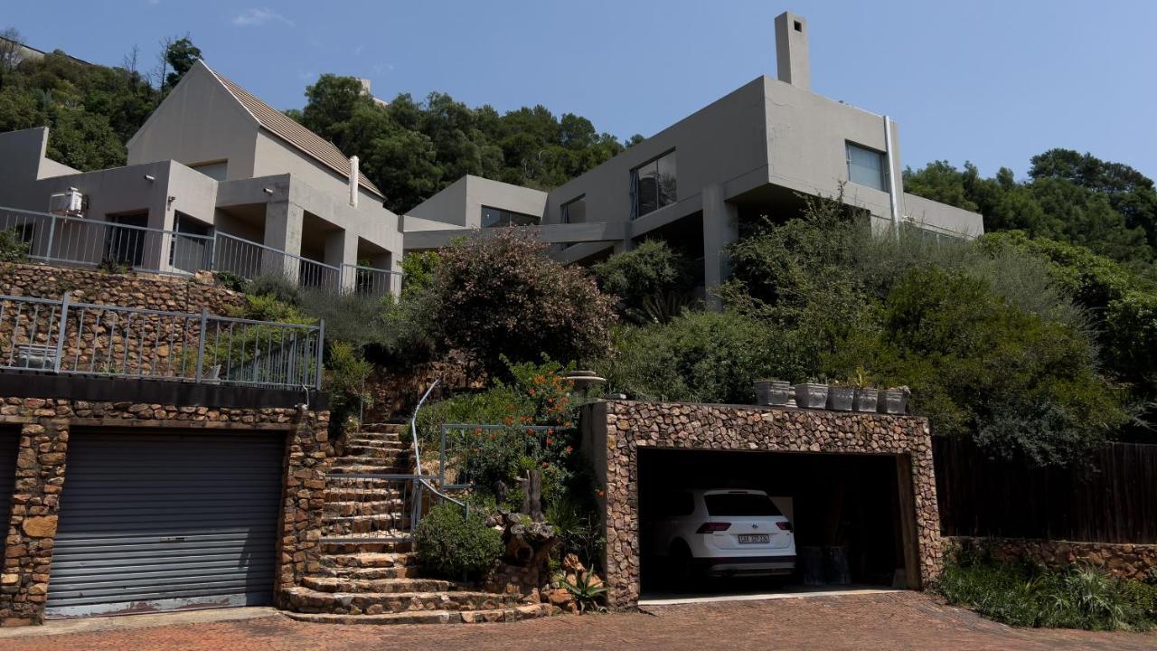 Orangerie Guest House Joanesburgo Exterior foto