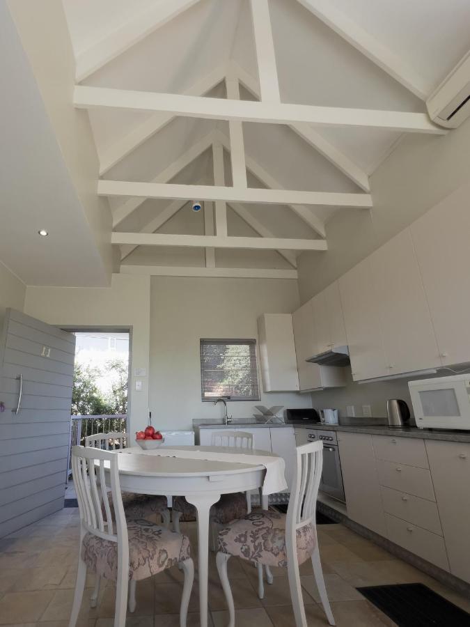 Orangerie Guest House Joanesburgo Exterior foto